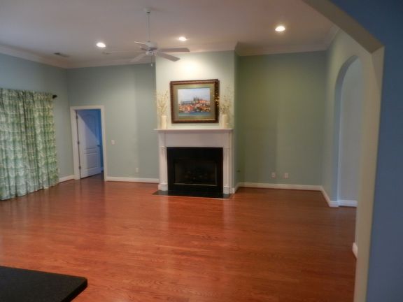 4th image of 1538 Hodge Cir