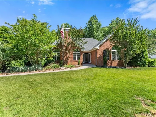 207 Nugget Trl, Braselton, GA 30517