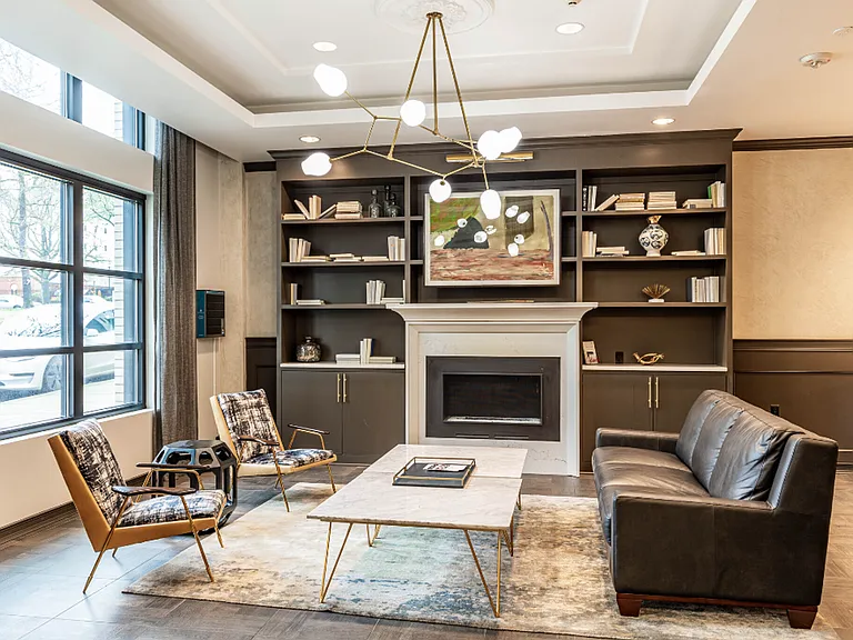 11 Marche Apartments — Photo 22