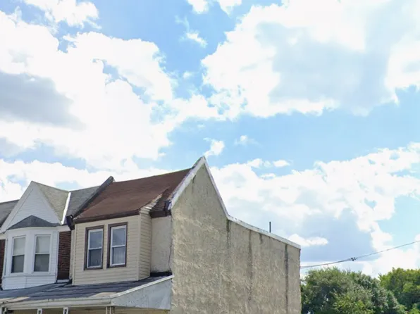 2002 S 68th St, Philadelphia, PA 19142