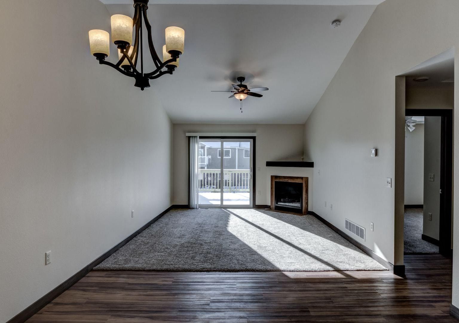 1932 Southridge Ave UNIT 2, Menomonie, WI 54751 Zillow