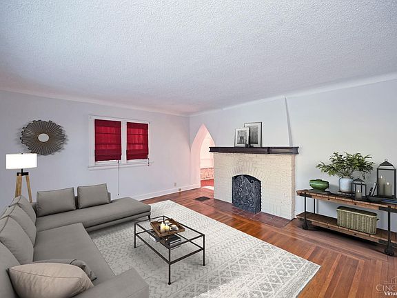 2nd image of 1266 Avon Dr