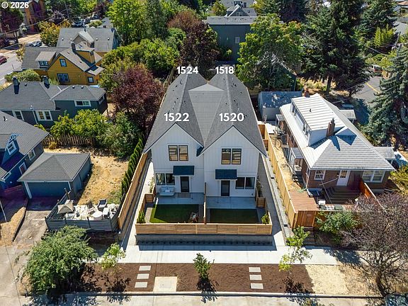 5th image of 1524 NE Jarrett St #D