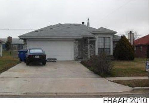 1st image of 109 Lariat Cir