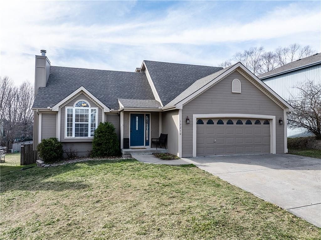 13210 Forest Oaks Dr, Smithville, MO 64089 Zillow