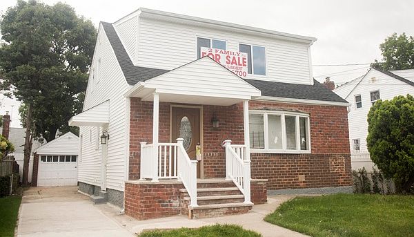 1st image of 141-15 256th Street
