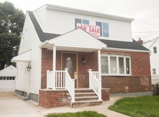 141-15 256th Street, Queens, NY 11422