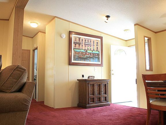 2nd image of 202 Garden Dr