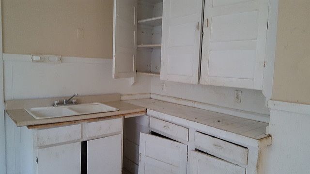 1st image of 303 N Independence Ave