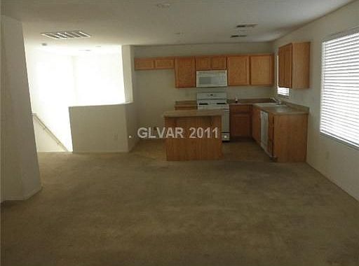 4th image of 7039 Canary Ivy Way