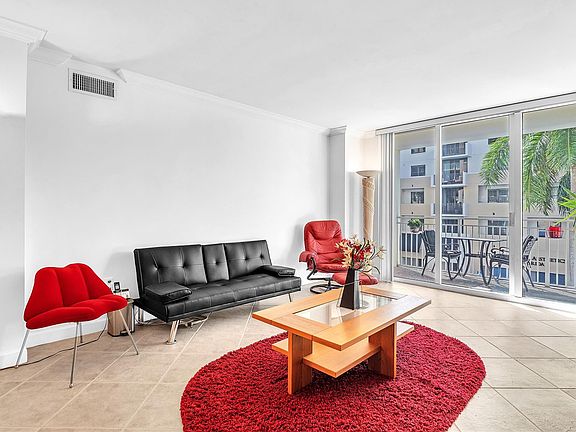 5th image of 99 SE Mizner Boulevard #347
