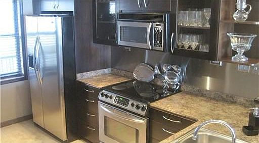3rd image of 6265 Sun Blvd APT 211