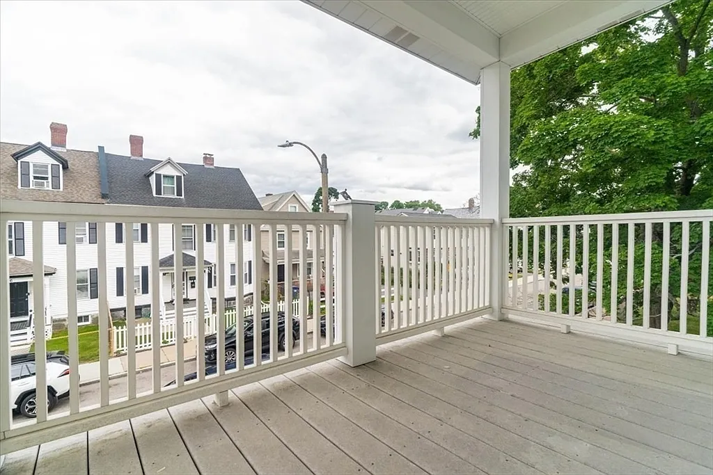 Building Photo - 29 Minot St #2