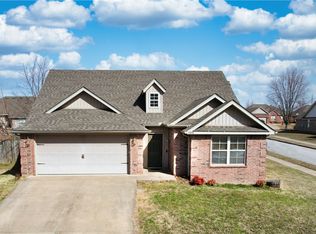 3100 SW Briar Creek Ave, Bentonville, AR 72713