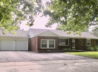 2704 N Meridian Ave, Wichita, KS 67204