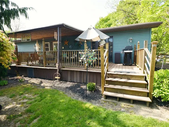 5525 Cottonwood Dr, Conesus, NY 14435