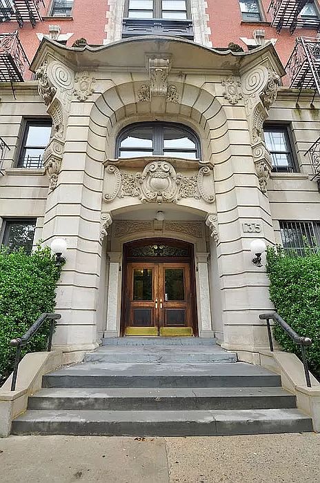1st image of 135 Prospect Park SW #12A