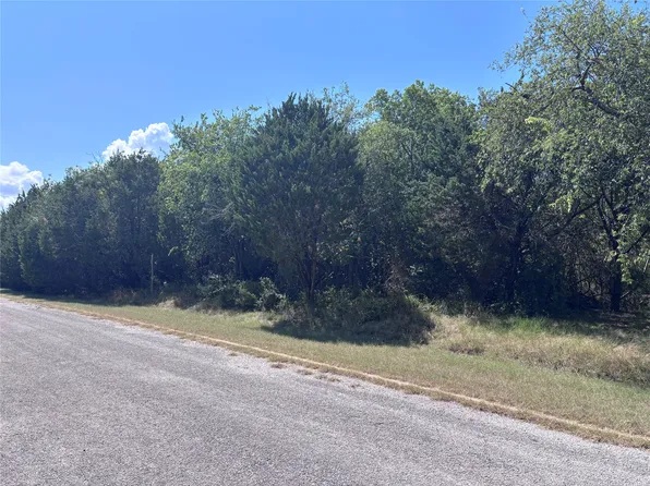 39037 Mesquite Dr, Whitney, TX 76692