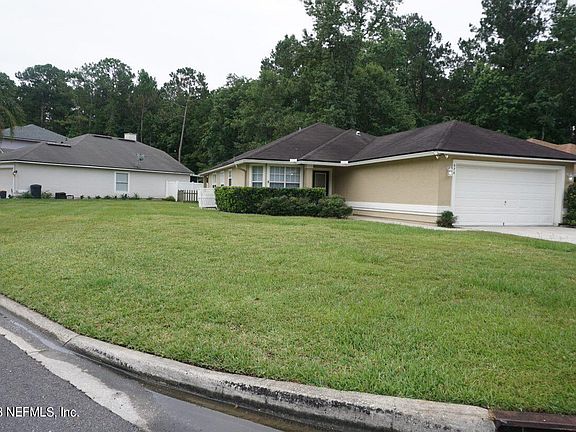 2nd image of 976 BUTTERCUP Drive