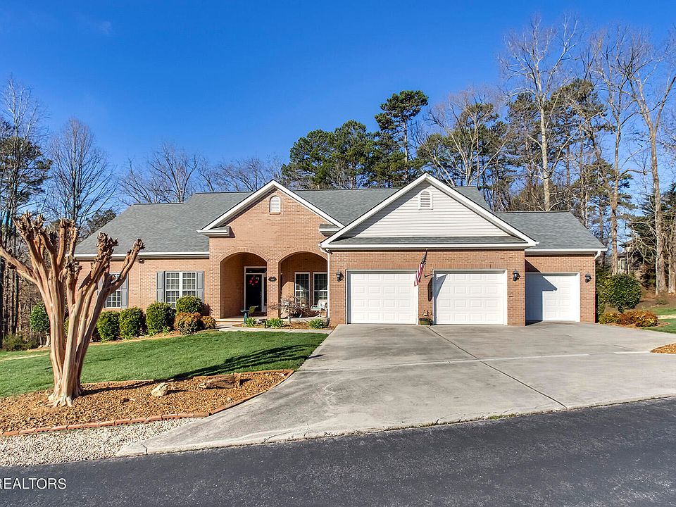 1st image of 400 Wewoka Cir