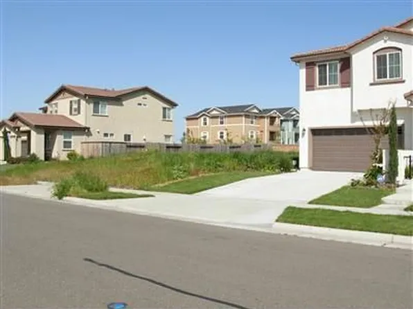 1627 Motta St, Woodland, CA 95776