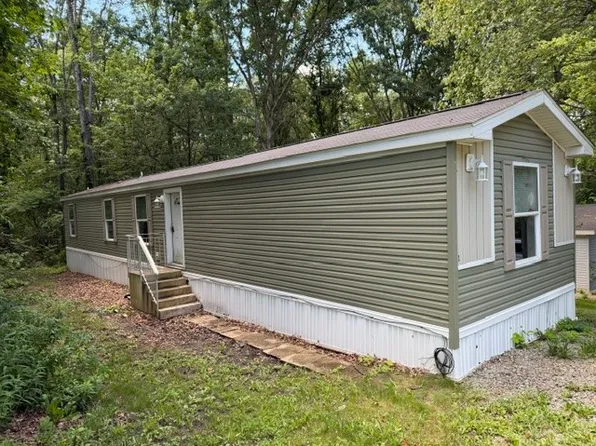 1 Via Milano, Smock, PA 15480