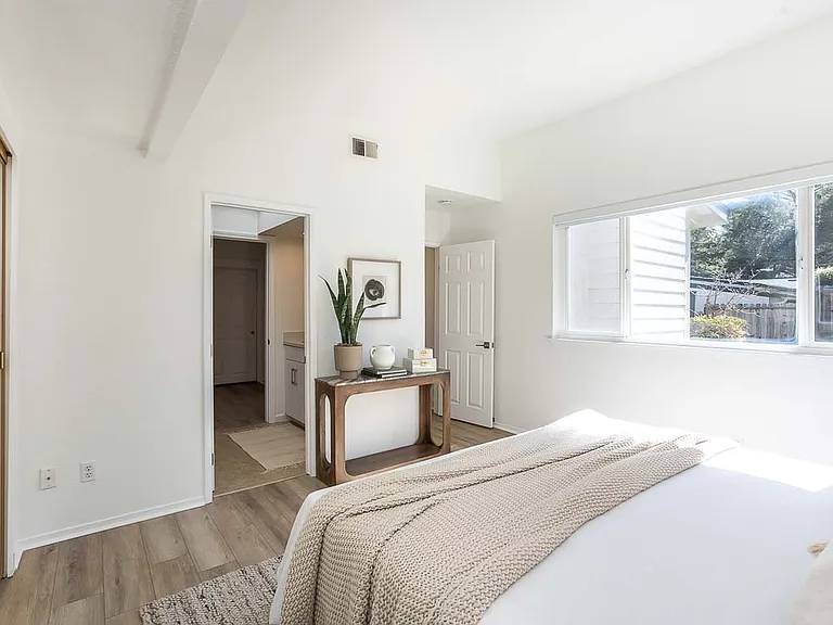 380 Christina Way — Photo 41