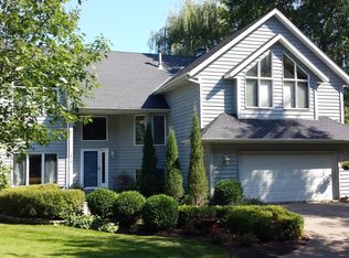 1910 Whitetail Ridge Ct, Excelsior, MN 55331