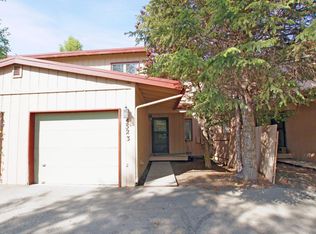5523 E 34th Ave, Anchorage, AK 99504