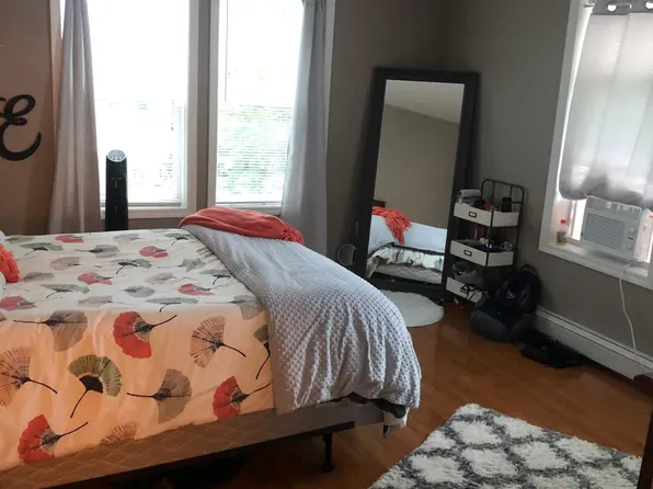 318 Pleasant St, Ithaca, NY 14850