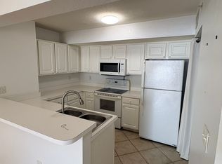 4113 Residence Dr APT 213, Fort Myers, FL 33901