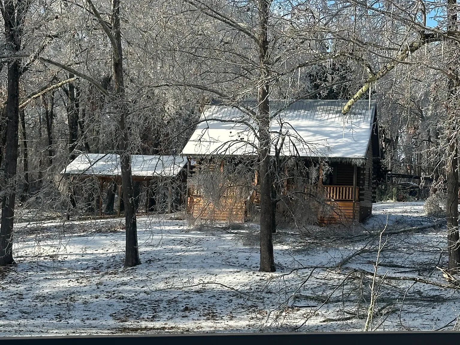 3 bed, 920 sqft, $2,500 — Photo 2