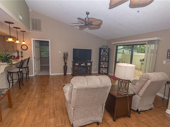 4th image of 1880 Crystal Lake Dr #25