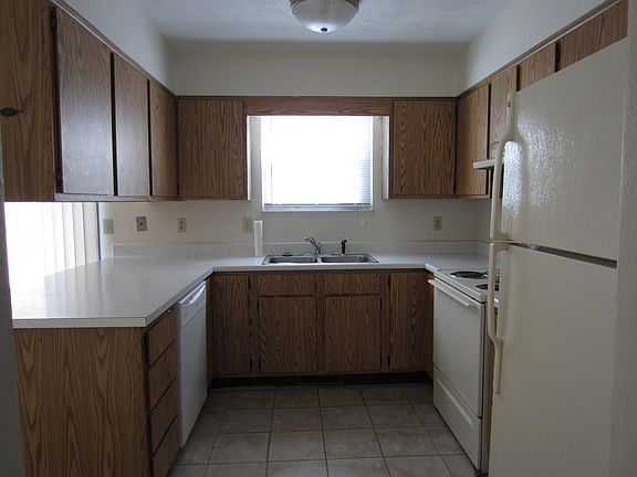 5th image of 3857 Jodi Dr