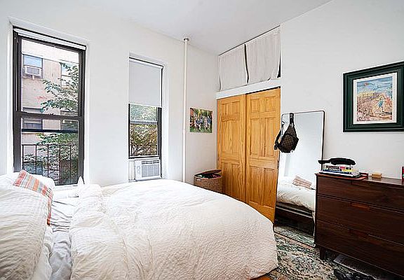 3rd image of 438 Saint Nicholas Ave #4G
