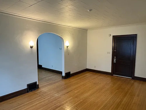 113 E Harris St #113 Photo 1