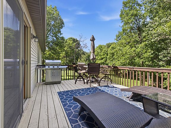 5th image of 14575 Inglewood Dr