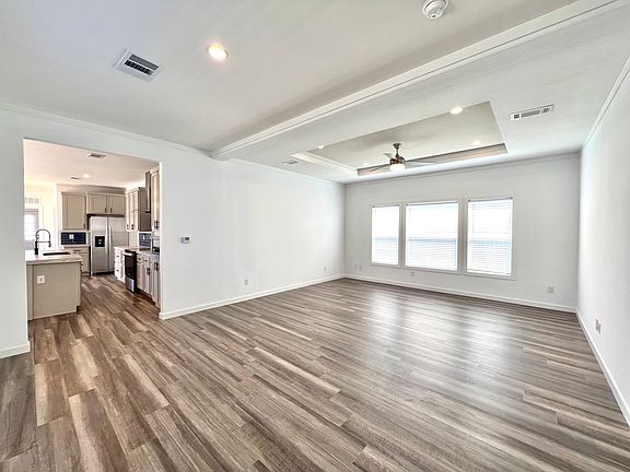 2nd image of 11111 Mountain Ash Ln