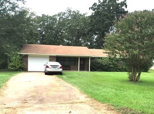 313 Maryland Dr, Texarkana, TX 75501