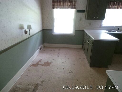 5th image of 734 Asheville Hwy