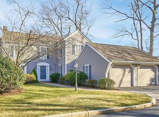 19 S Meadow Rdg #19, Concord, MA 01742