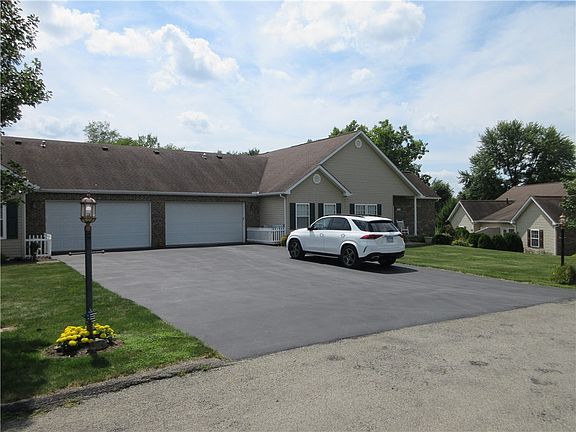 4th image of 126 Clearwater Dr