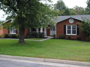 936 Starmount Ave, Roanoke, VA 24019