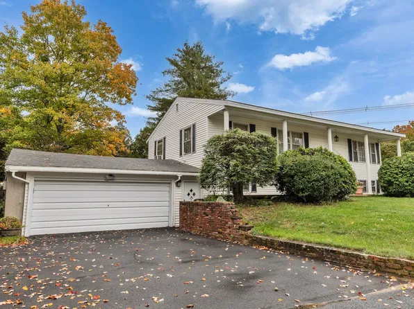 18 Hinsdale Avenue, Nashua, NH 03063