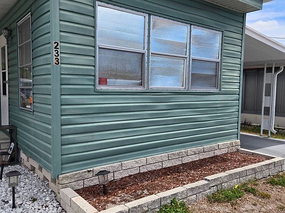 3rd image of 7400 46th Ave N Lot 233