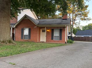 1817 Daisy Ct, Murfreesboro, TN 37128