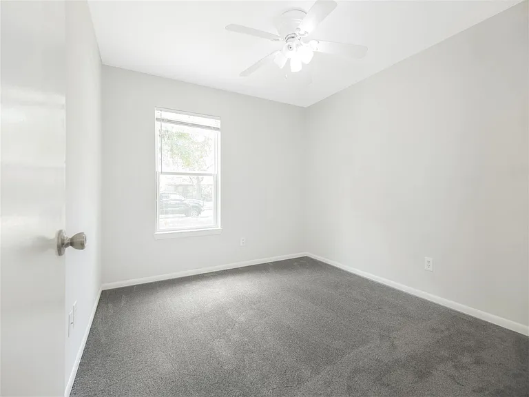 5830 Ettrick Dr — Photo 16