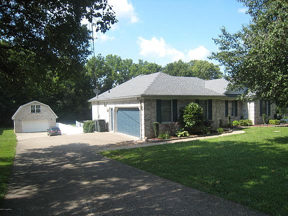 3rd image of 267 Mill Brook Cir