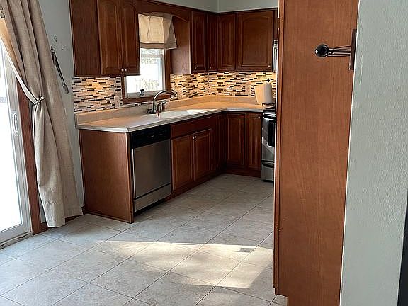 Stainless steel appliances 