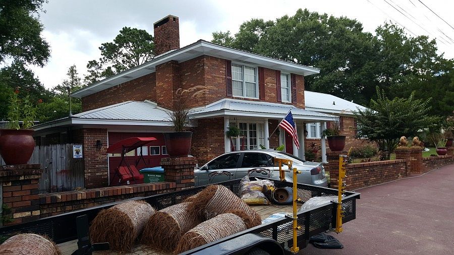2nd image of 1002 Mapoles St